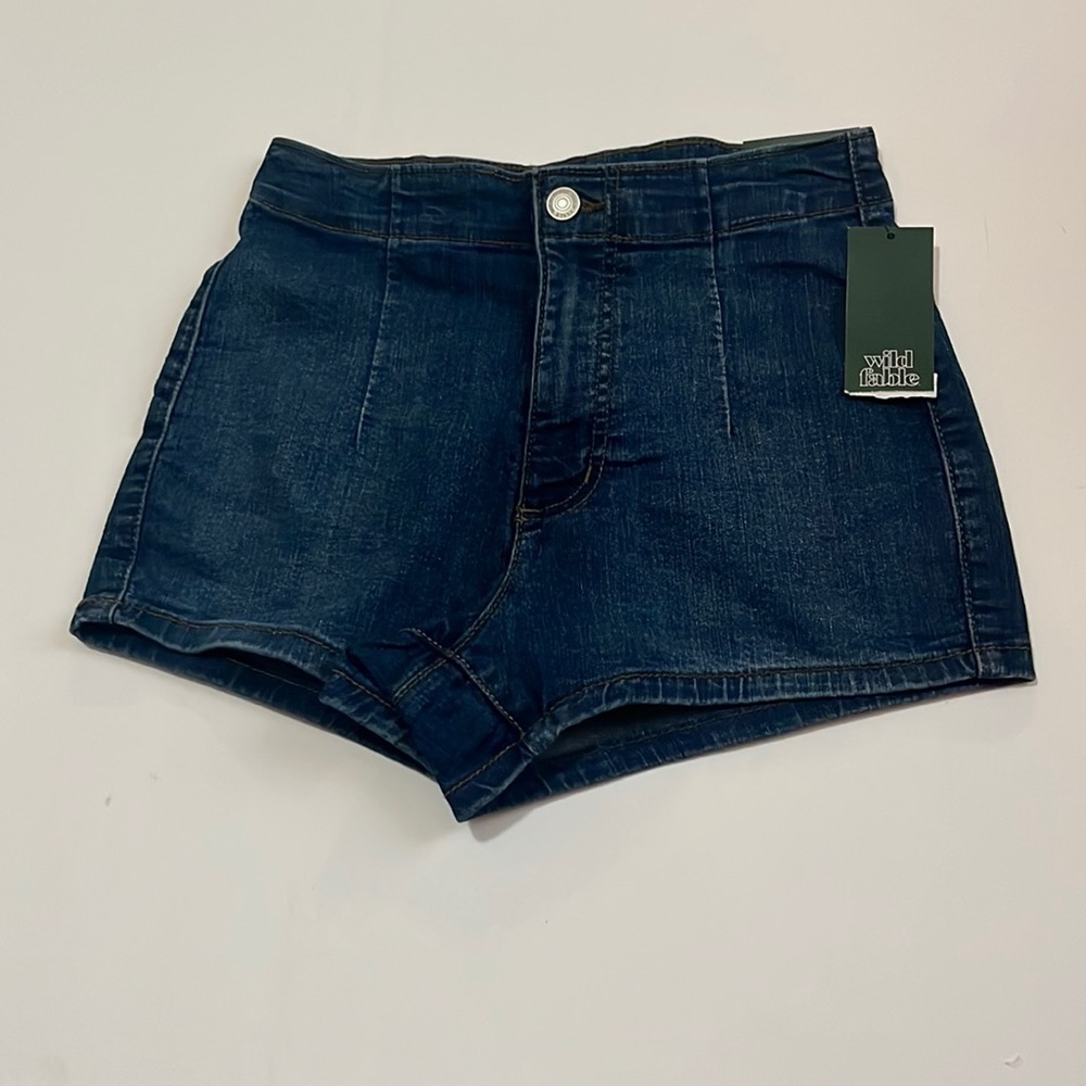 NWT shorts​​